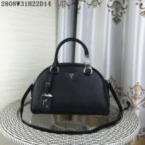 2026 高級感ある秋冬 PRADA プラダ 手持ち&ショルダー掛け