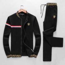 2026秋冬 肌触りの気持ちい〜 ヴェルサーチ VERSACE ジャージセット ...