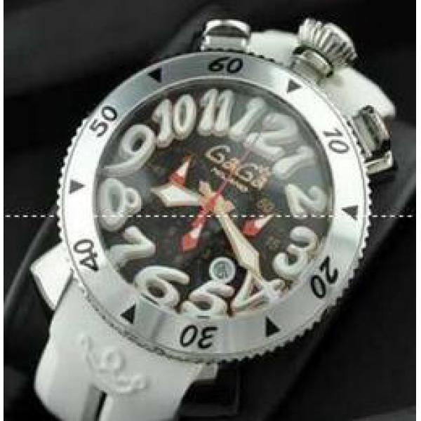 絶大な人気ガガミラノ コピーGaGaMILANO 　6針クロノグラフ ラバー　腕時計 .
