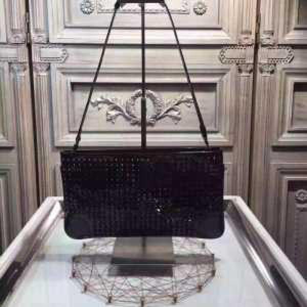 2026秋冬 クリスチャンルブタン Christian Louboutinポップ  ショルダーバッグ