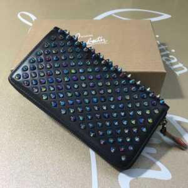 ファッション 人気2026秋冬 クリスチャンルブタンChristian Louboutin 財布