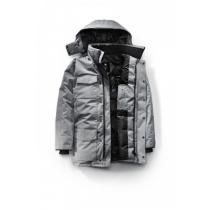 落ち着いた感覚 カナダグース CANADA GOOSE 高い保温性あるダウンジャケット 2色可選