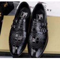 雑誌掲載アイテム  2026秋冬 バーバリー BURBERRY ビジネスシューズ