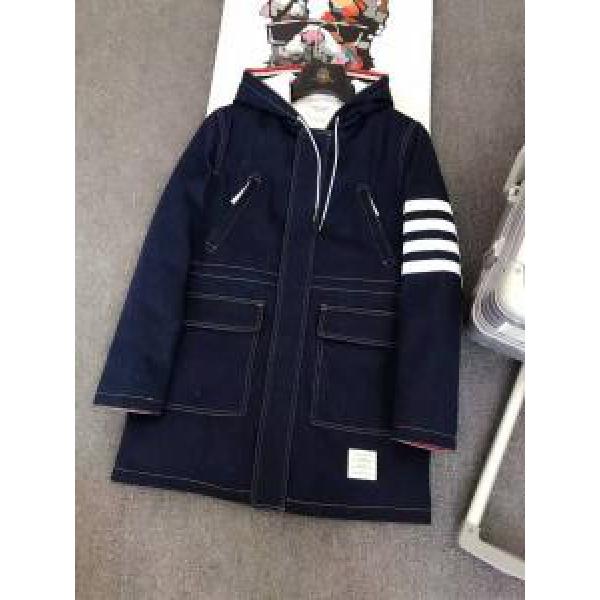 2026-17新作  トムブラウンTHOM BROWNE 大好評♪ ダウンジャケット