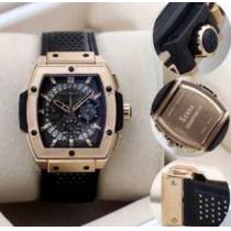 立体感あるHUBLOT ウブロ コピー　個性的なデザイン　腕時計.