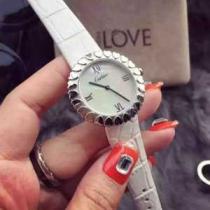 プレゼントに2026カルティエCARTIER スイスムーブメント 格安　女性用腕...