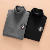 首胸ロゴ ジバンシーGIVENCHY  着回し力抜群の長袖Tシャツ ハイネック ...