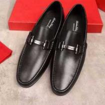 スタイリッシュな印象 2026秋冬  サルヴァトーレフェラガモFERRAGAMO...