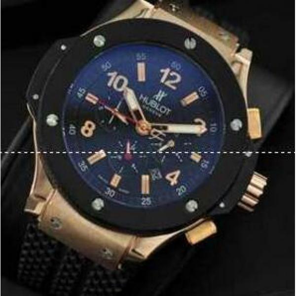 ファッション性も高いウブロコピー エレガントなメンズ自動巻き腕時計日付表示 ラバー 46.02mm
