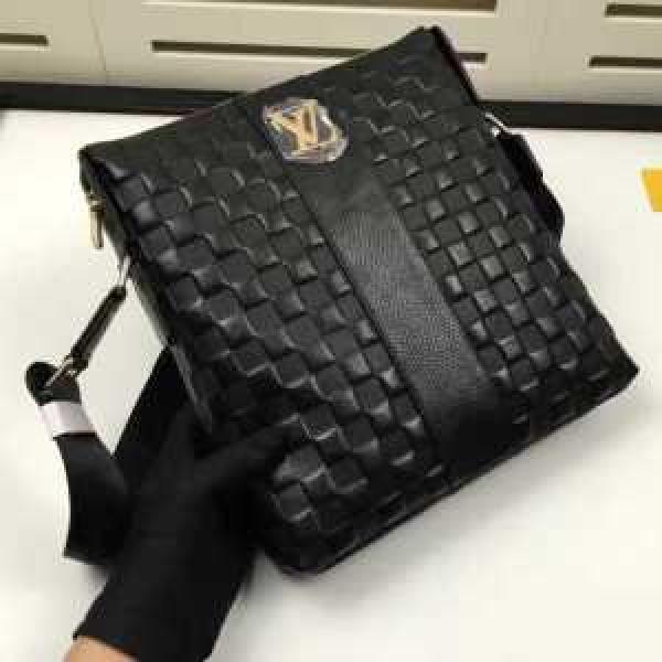 2026春夏存在感のある  ルイ ヴィトン LOUIS VUITTON ショルダーバッグ 斜め掛けバッグ