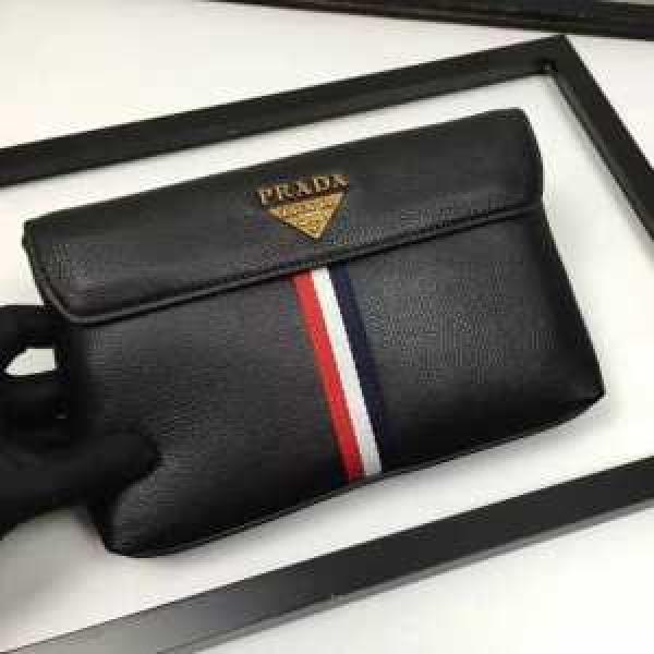 2026春夏 海外セレブ愛用 プラダ PRADA セカンドバッグ