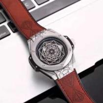 人気を博すウブロ HUBLOT 人気 ランキング 洒落た印象を融合させた腕時計 多色選択可