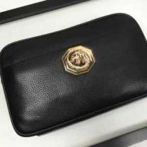 重宝するアイテム カルティエ CARTIER 上質な革の風合いビジネスケース