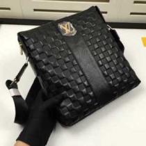 2026春夏存在感のある  ルイ ヴィトン LOUIS VUITTON ショルダーバッグ 斜め掛けバッグ