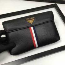 2026春夏 海外セレブ愛用 プラダ PRADA セカンドバッグ