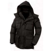 首胸ロゴ  カナダグース CANADA GOOSE 一味が違うダウンジャケット ...