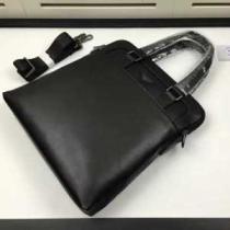 2026春夏 人気商品登場 プラダ PRADA 手持ち&ショルダー掛け
