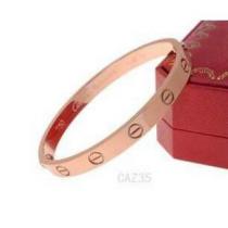 美しく洗練された CARTIER カルティエ  上品さと優雅さ バングル.