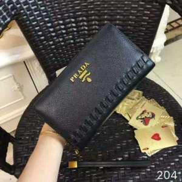 注目のアイテム 2026春夏 プラダ PRADA 財布