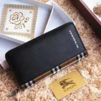 人気商品  バーバリー BURBERRY 機能性や使い勝手にこだわっている長財布