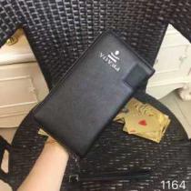 高級感あるモデル プラダコピー PRADA 大活躍する財布