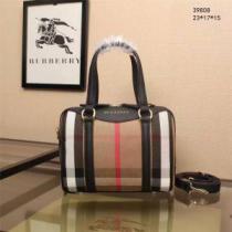  手持ち&ショルダー掛け 存在感のある BURBERRY2026新作 通勤 出張 旅行 多色選択可