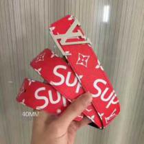 お洒落を決めるベルト モチーフ2026春夏 SUPREME 完売品！