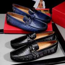 人気商品 2026春夏 フェラガモ FERRAGAMO カジュアルシューズ 2色...