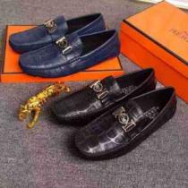 人気が高いエルメス HERMES ファッションでも重宝するカジュアルシューズ 2...