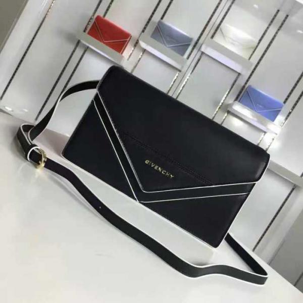 GIVENCHY2026新作大人気☆NEW!! ショルダーバッグ 多色選択可