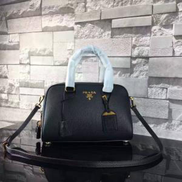 セレブ風 17新作 PRADA プラダ 多色選択可 手持ち&ショルダー掛け
