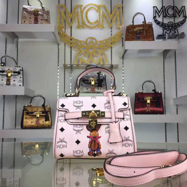 エムシーエム コピー MCM 贈り物にも◎ 多色選択可 2026新作 手持ち&ショルダー掛け