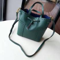 手持ち&ショルダー掛け めちゃくちゃお得 17新作 トリーバーチ TORY BURCH