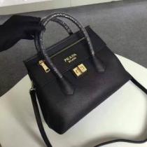 プラダ PRADA 2026 個性派 新作 手持ち&ショルダー掛け 多色選択可