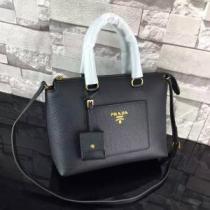 手持ち&ショルダー掛け プラダ PRADA  多色選択可 上品な輝きを放つ形 1...