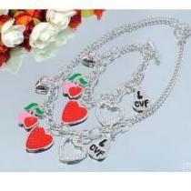 HOT大人気　JUICY COUTURE ジューシークチュールエレガントな雰囲気ネックレス、ブレスレット2点セット.