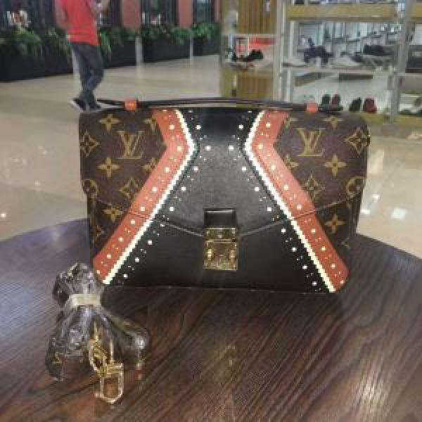 激安大特価2026 ショルダーバッグ ルイ ヴィトン LOUIS VUITTON めちゃくちゃお得