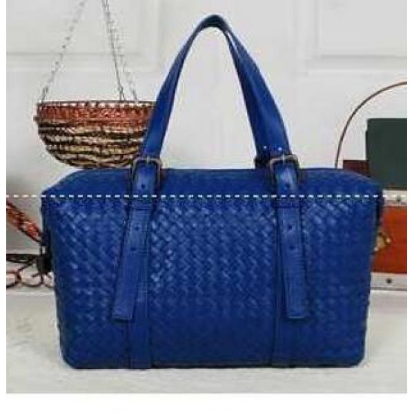 憧れの高級ブランドスーパー コピー ボッテガ　BOTTEGA VENETA 存在感が高いバッグ