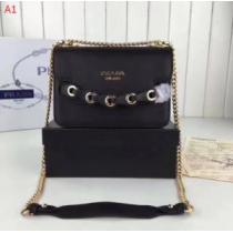 2026最新入荷 ショルダーバッグ プラダ PRADA お買い得限定セール 4色選択可