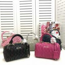 爆買い2026手持ち&ショルダー掛け ミュウミュウ MIUMIU 高級品 通販2色選択可