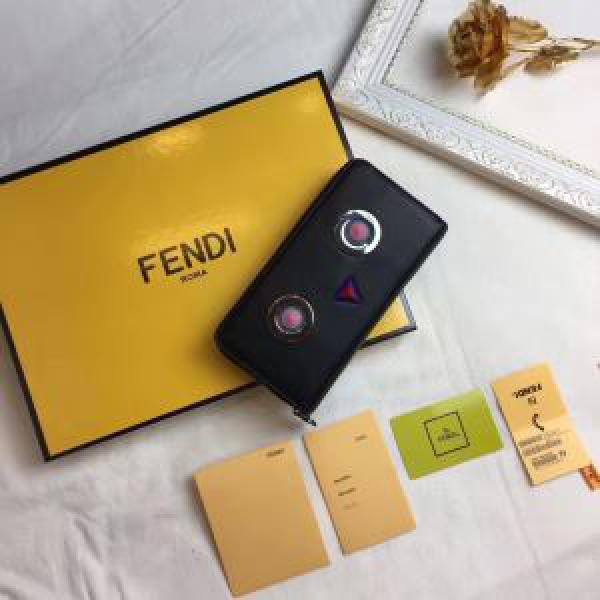 フェンディ個性的2026夏季 FENDI 長財布 2026春夏 定番人気