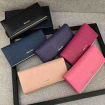 超激得品質保証多色可選 HOT新作登場 プラダ PRADA2026春夏 長財布