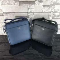PRADA 2026春夏 プラダ2色可選 HOT本物保証目玉商品  ショルダーバ...