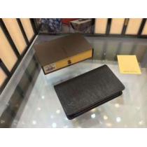 17春夏 長く愛用できる  LOUIS VUITTON上品な輝きを放つ形 財布 ...