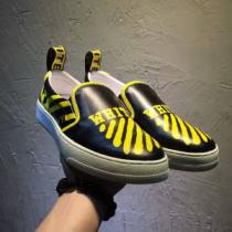 極上の着心地  2026フラットシューズ 抗菌?防臭加工 Off-White オ...