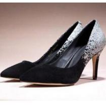 季節感を出したGIUSEPPE ZANOTTI ジュゼッペザノッティ　夏には涼し...