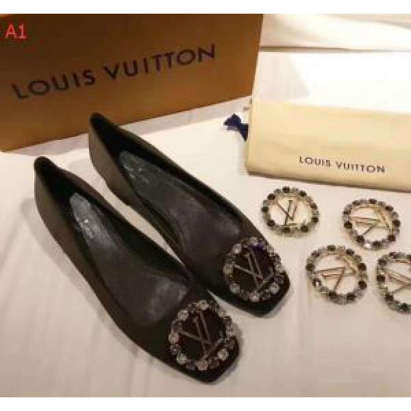 HOT2026 2色選択可太ヒール/スティックヒール多様多彩  ルイ ヴィトン LOUIS VUITTON
