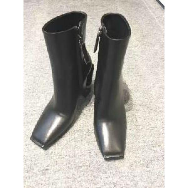 人気商品登場 ショートブーツ 2026秋冬季超人気バレンシアガ BALENCIAGA