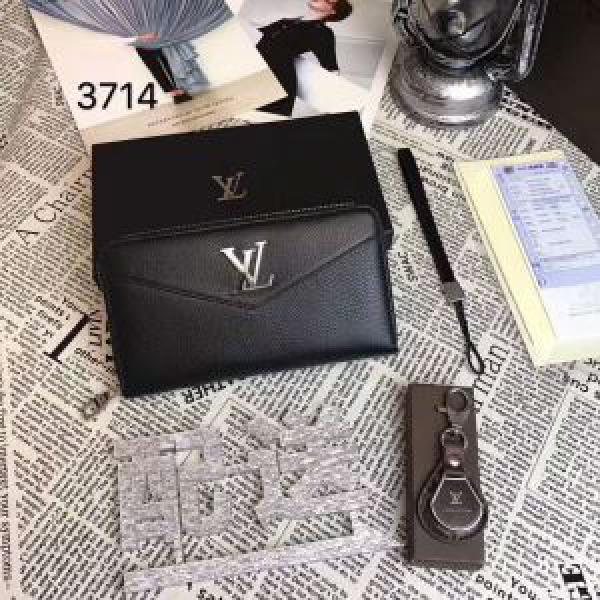 ルイ ヴィトン LOUIS VUITTON 財布超人気な専門店上品な輝きを放つ形 2026超激得正規品