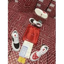 スニーカー ルイ ヴィトン LOUIS VUITTON 履き心地抜群 2色可選 ...